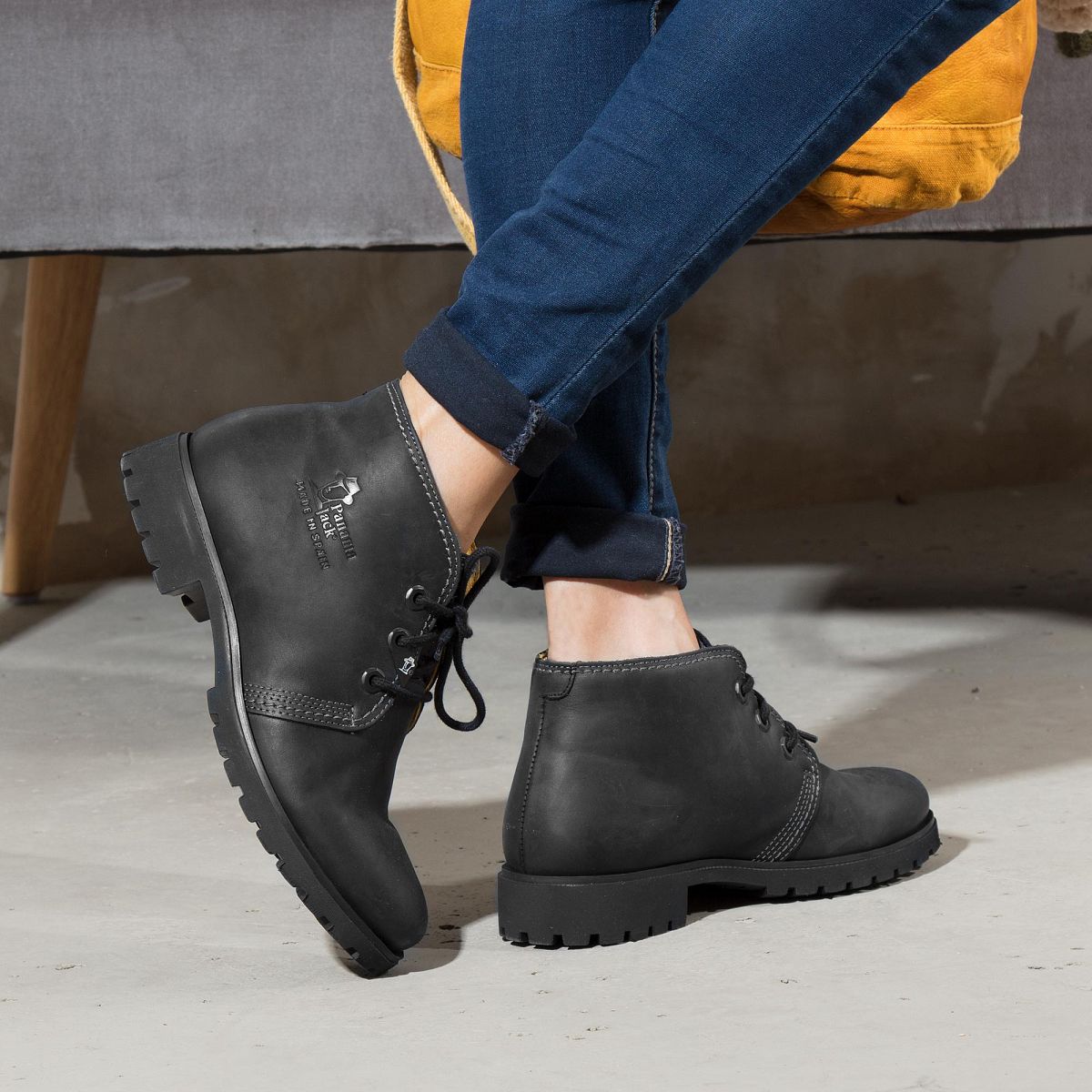 Bottes Chukka Panama Jack Bota Panama Doublure en cuir Noir Femme | KKD-18748776